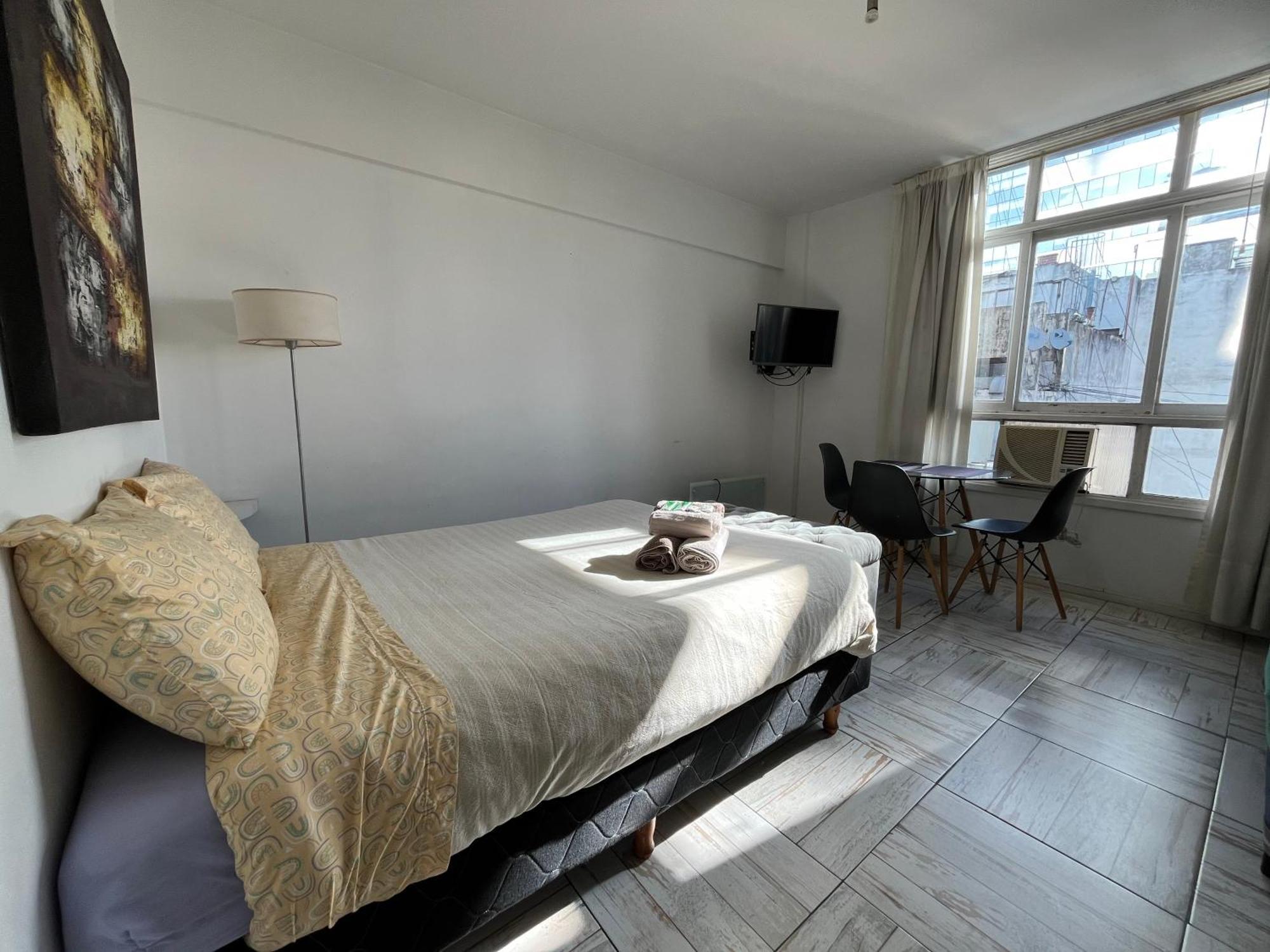 Center Apartment *